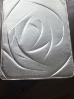 Lancôme Gold Satin Cosmetic Bag with Zipper Opening And Handle